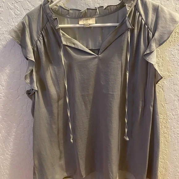 LOFT Women's Gray Ruffle Sleeve Top - Picture 6 of 6
